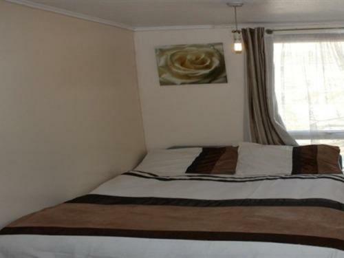 Julius Lodge Bexleyheath Kamer foto